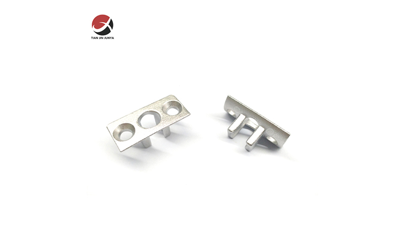 不鏽鋼鑄(zhu)造機械設備(bei)零部件（來圖(tú)來樣定制加(jiā)